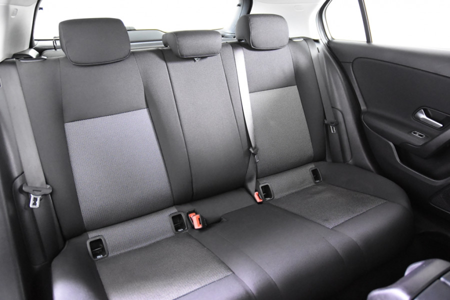 Mercedes-Benz A-Klasse 160 Style *1ste Eigenaar*Navigatie*DAB*camera*Stoelverwarming*