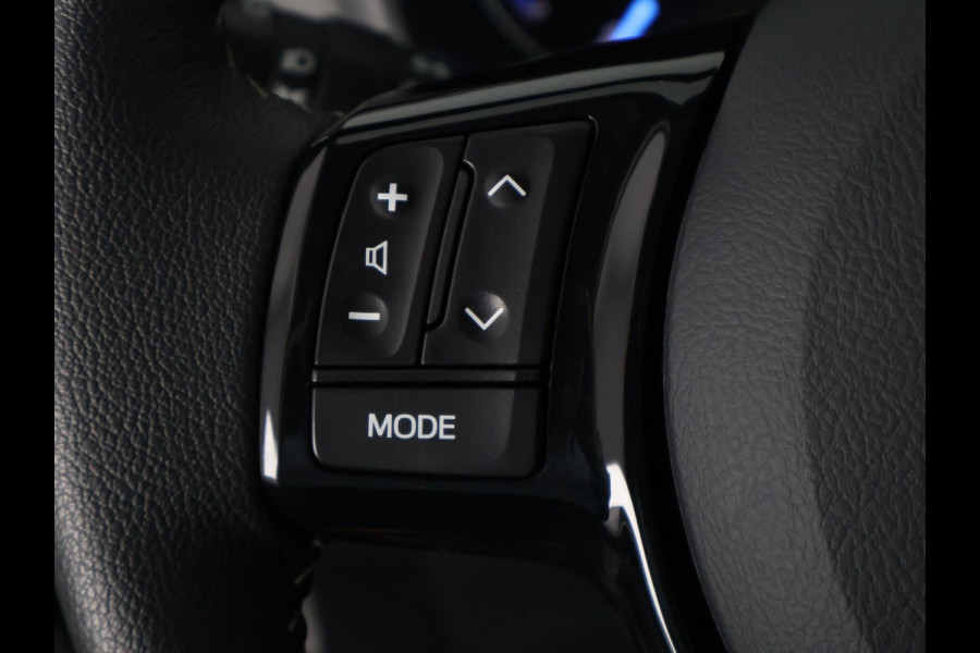 Toyota Yaris 1.5 Hybrid Dynamic Pack | Navigatie | Camera | Dealer onderhouden | Garantie tot 02-2030
