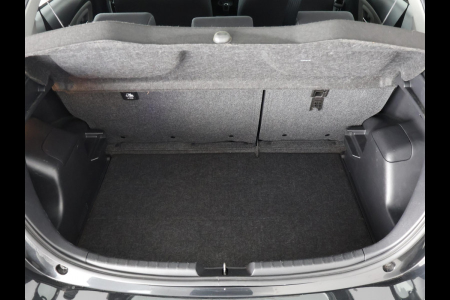 Toyota Yaris 1.5 Hybrid Dynamic Pack | Navigatie | Camera | Dealer onderhouden | Garantie tot 02-2030