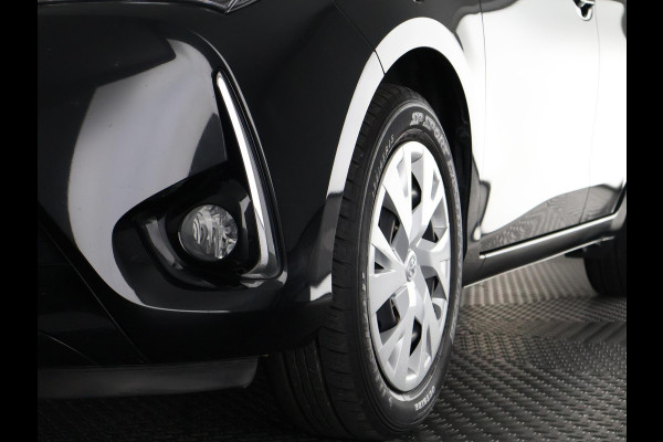 Toyota Yaris 1.5 Hybrid Dynamic Pack | Navigatie | Camera | Dealer onderhouden | Garantie tot 02-2030