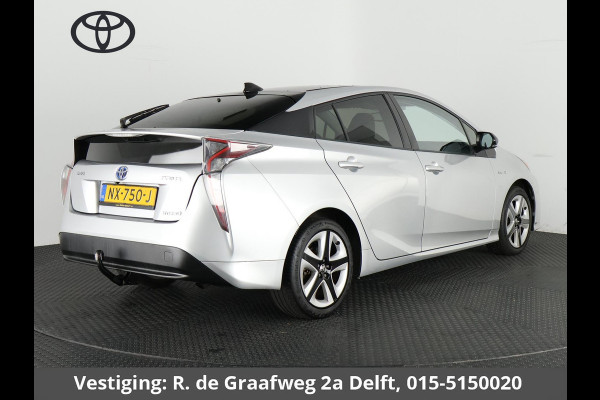 Toyota Prius 1.8 Dynamic | 1e eigenaar | Dealer onderhouden | Stoelverwarming | Privacy Glass |
