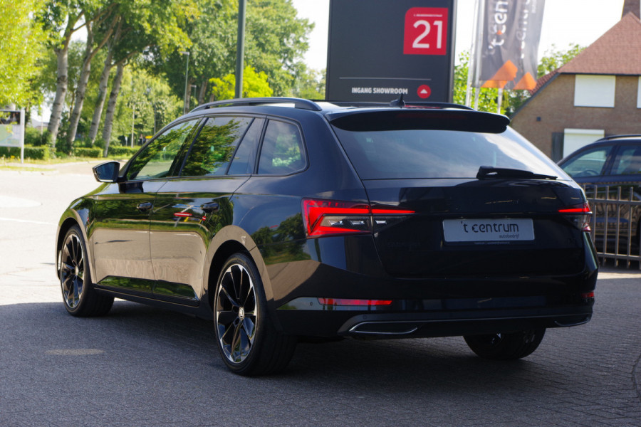 Škoda Superb Combi 1.4 TSI iV Sportline Business 218 PK PHEV, Panoramadak, Trekhaak, Winterpakket,