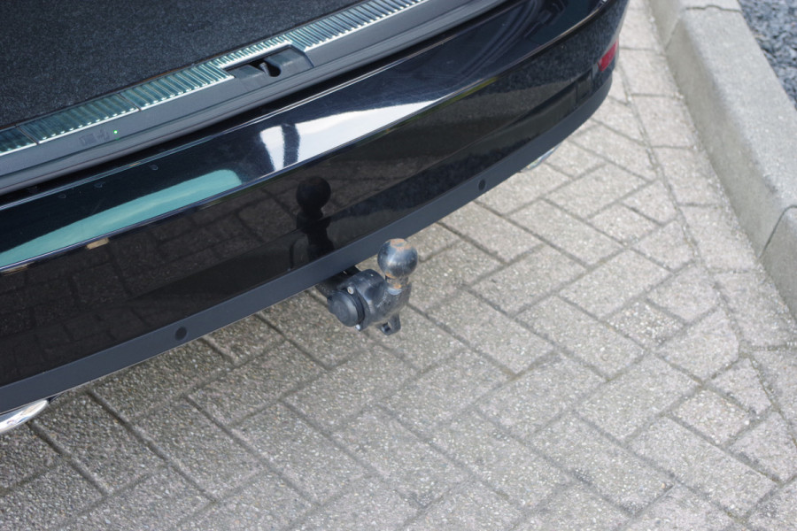 Škoda Superb Combi 1.4 TSI iV Sportline Business 218 PK PHEV, Panoramadak, Trekhaak, Winterpakket,