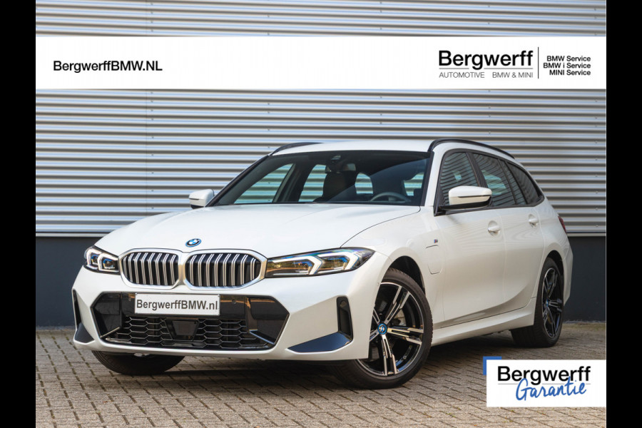 BMW 3 Serie Touring 330e M-Sport - ACC - Trekhaak - Hifi - Stuurwiel verwarmd - Camera