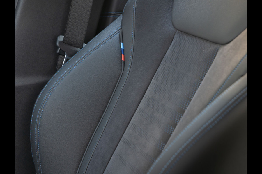 BMW 3 Serie Touring 330e M-Sport - ACC - Trekhaak - Hifi - Stuurwiel verwarmd - Camera