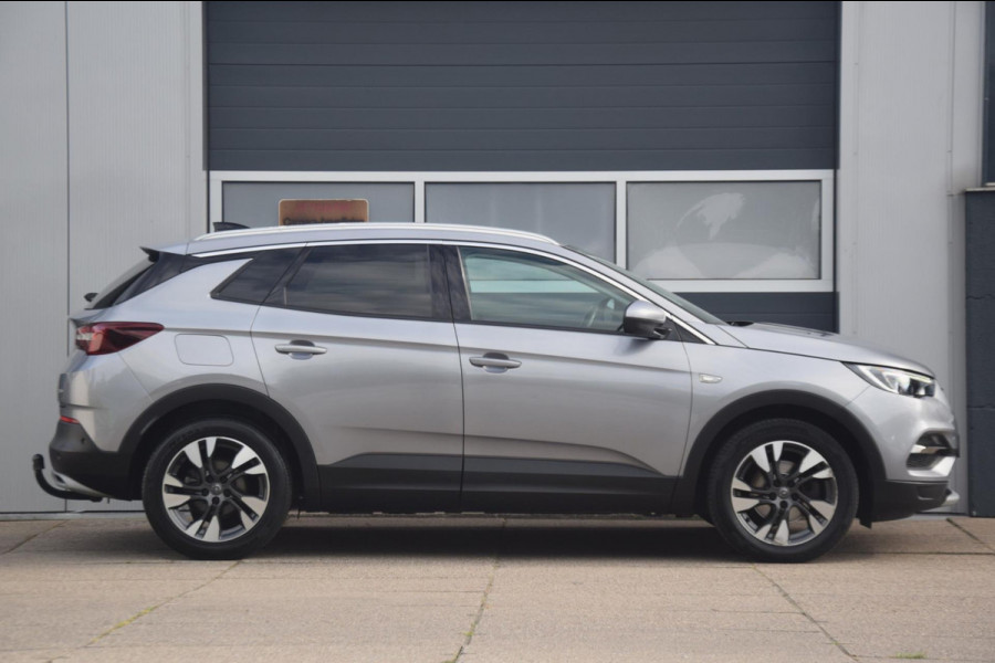 Opel Grandland X 1.2 Turbo Business Executive COMFORT STOELEN/DAKRAILS/RADIO-CD