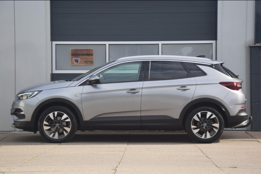 Opel Grandland X 1.2 Turbo Business Executive COMFORT STOELEN/DAKRAILS/RADIO-CD