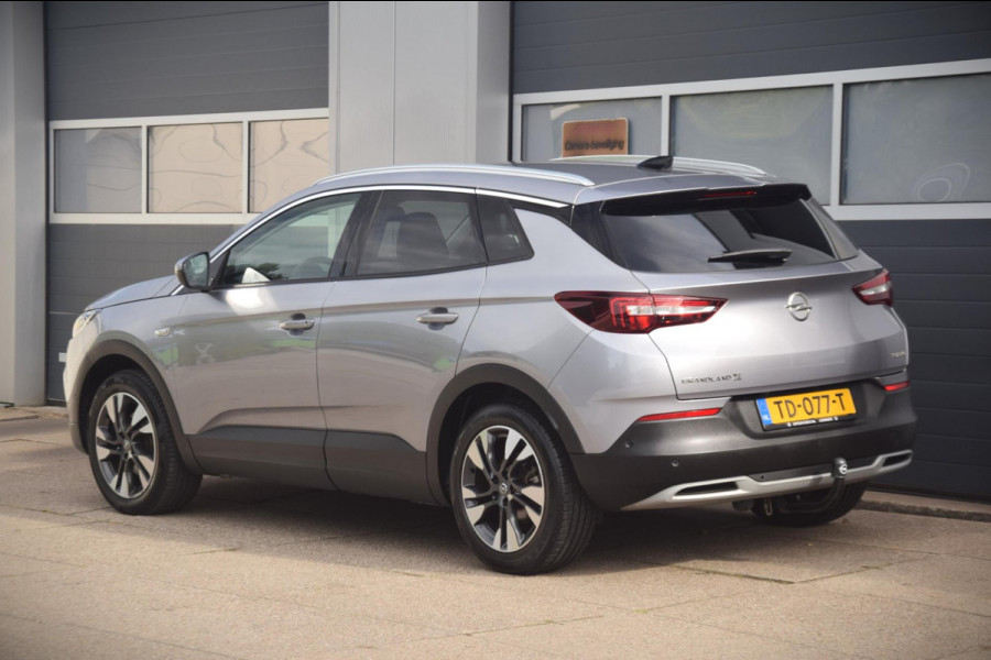 Opel Grandland X 1.2 Turbo Business Executive COMFORT STOELEN/DAKRAILS/RADIO-CD