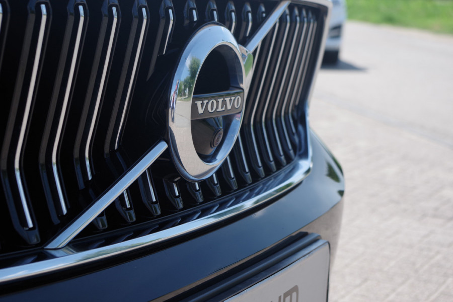 Volvo XC40 1.5 T5 263 PK Recharge Inscription PHEV, Leder, Trekhaak, 360 Camera, H/K Sound