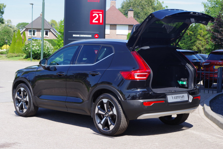 Volvo XC40 1.5 T5 263 PK Recharge Inscription PHEV, Leder, Trekhaak, 360 Camera, H/K Sound