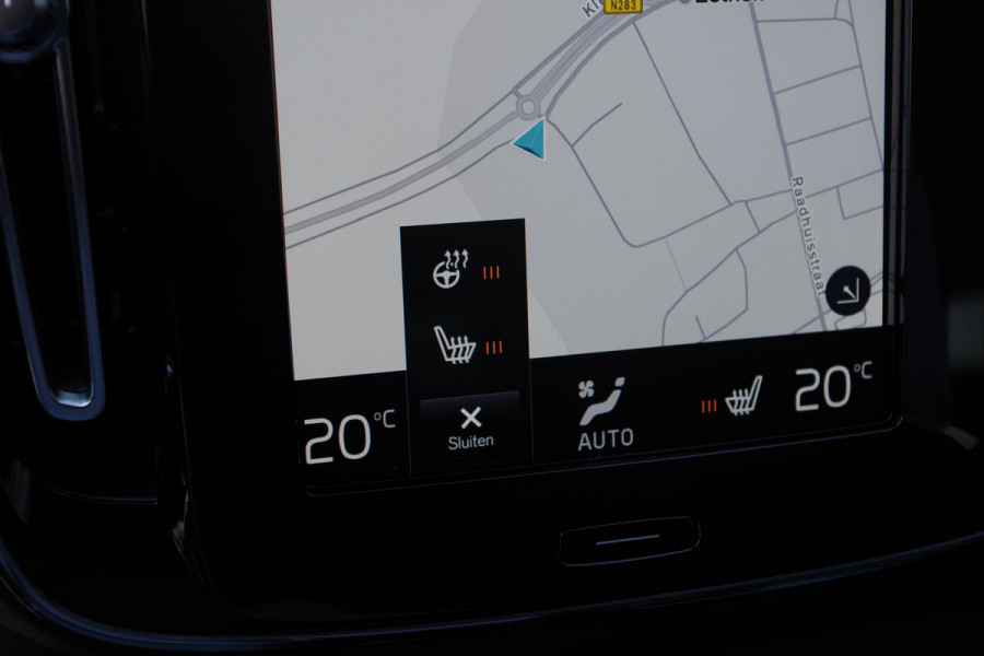 Volvo XC40 1.5 T5 263 PK Recharge Inscription PHEV, Leder, Trekhaak, 360 Camera, H/K Sound