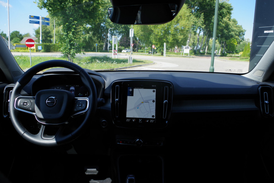 Volvo XC40 1.5 T5 263 PK Recharge Inscription PHEV, Leder, Trekhaak, 360 Camera, H/K Sound