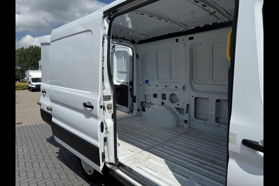 Ford Transit 310 2.0 TDCI L2H2 Trend 130pk | 12 inch SYNC 4 | Draadloos Apple Carplay/Android auto | Achteruitrijcamera incl. Downlighter | Digitale Cockpit