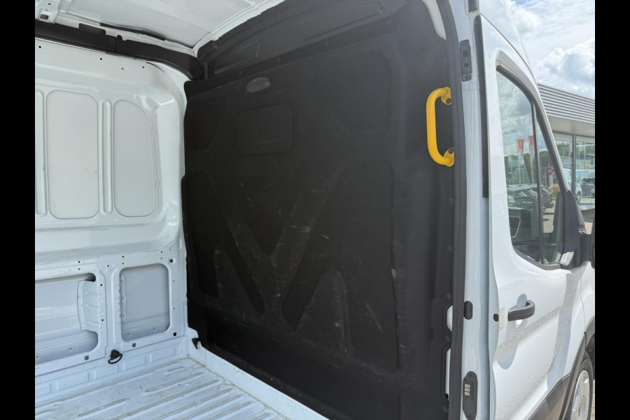 Ford Transit 310 2.0 TDCI L2H2 Trend 130pk | 12 inch SYNC 4 | Draadloos Apple Carplay/Android auto | Achteruitrijcamera incl. Downlighter | Digitale Cockpit