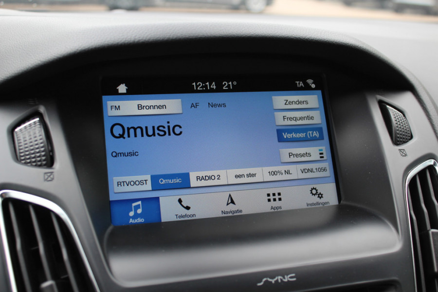 Ford Focus 1.5 ST-Line / Trekhaak / Navigatie / Parkeerhulp V+A / 18'' / Xenon / Cruise Control