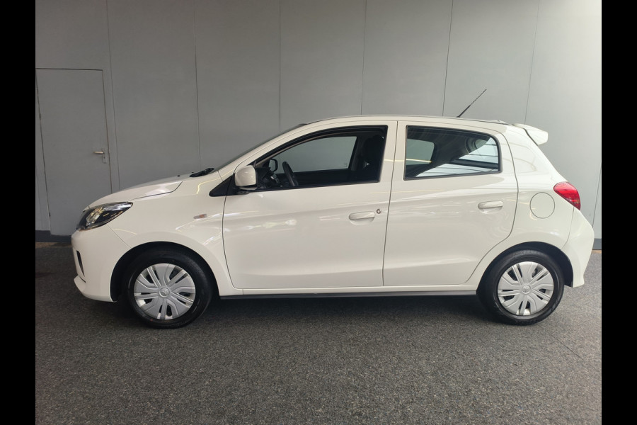Mitsubishi Space Star 1.2 Connect+ uit 2022 Rijklaar + 12 maanden Bovag-garantie Henk Jongen Auto's in Helmond,  al 50 jaar service zoals 't hoort!