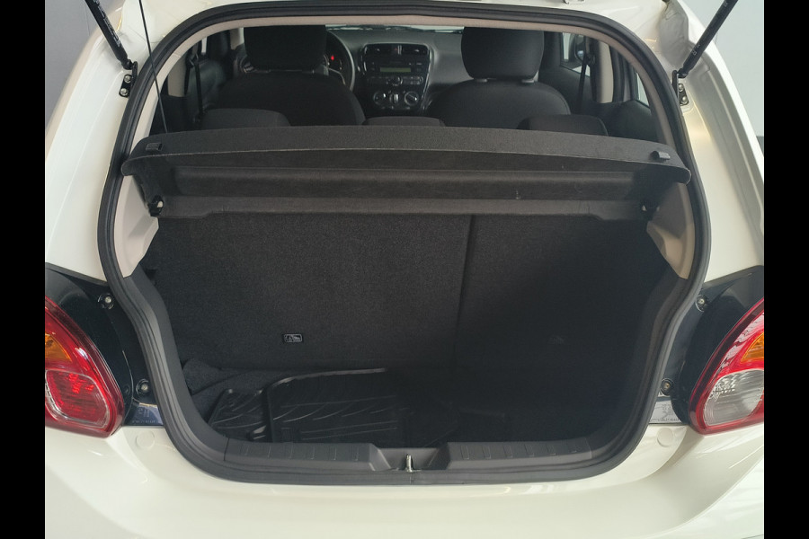 Mitsubishi Space Star 1.2 Connect+ uit 2022 Rijklaar + 12 maanden Bovag-garantie Henk Jongen Auto's in Helmond,  al 50 jaar service zoals 't hoort!