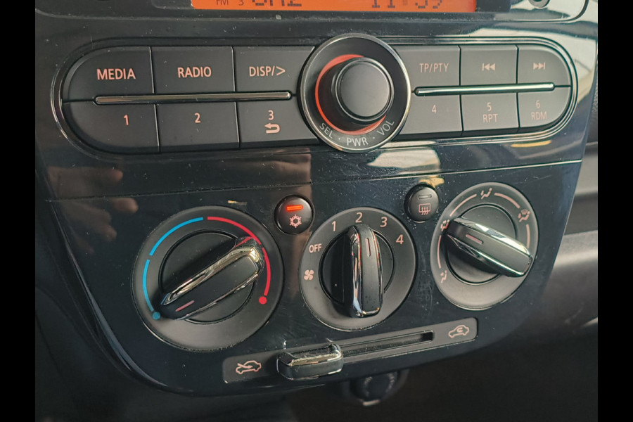 Mitsubishi Space Star 1.2 Connect+ uit 2022 Rijklaar + 12 maanden Bovag-garantie Henk Jongen Auto's in Helmond,  al 50 jaar service zoals 't hoort!