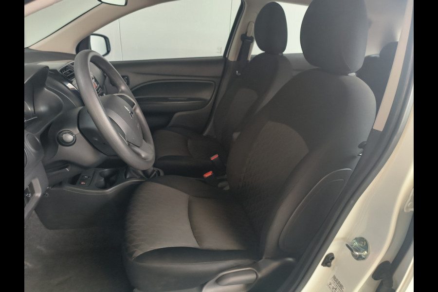 Mitsubishi Space Star 1.2 Connect+ uit 2022 Rijklaar + 12 maanden Bovag-garantie Henk Jongen Auto's in Helmond,  al 50 jaar service zoals 't hoort!
