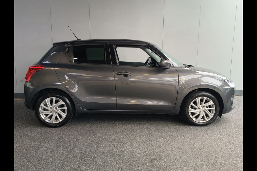 Suzuki Swift 1.2 Select Smart Hybrid uit 2021 Rijklaar + 12 maanden Bovag-garantie Henk Jongen Auto's in Helmond,  al 50 jaar service zoals 't hoort!