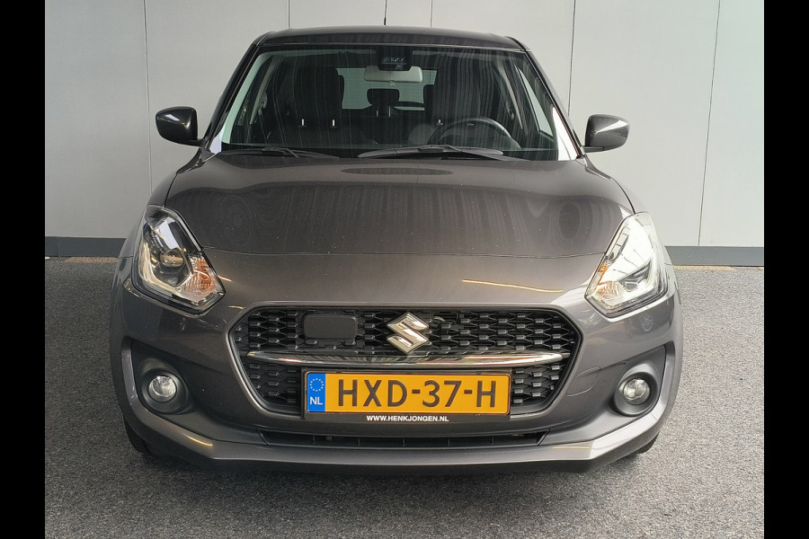 Suzuki Swift 1.2 Select Smart Hybrid uit 2021 Rijklaar + 12 maanden Bovag-garantie Henk Jongen Auto's in Helmond,  al 50 jaar service zoals 't hoort!