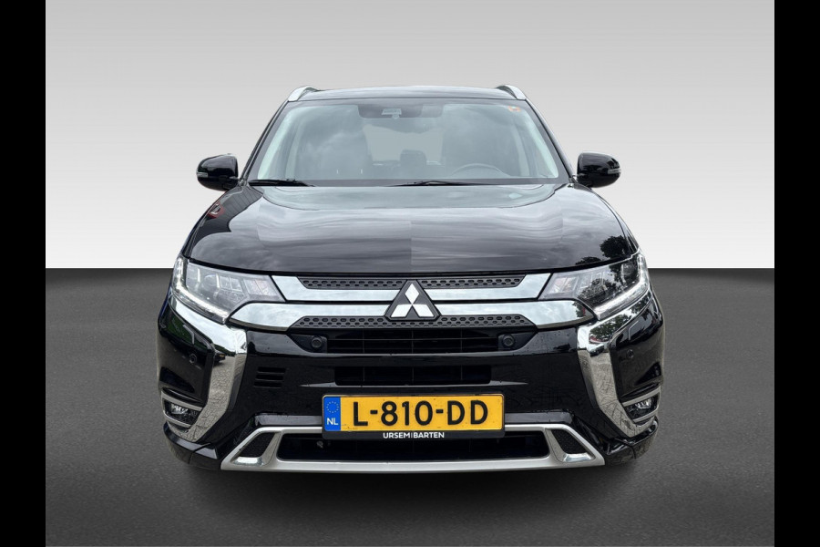 Mitsubishi Outlander 2.4 PHEV LIMITED + adaptive cruise controle | elektrische achterklep | Tom Tom | verwarmbaar stuurwiel