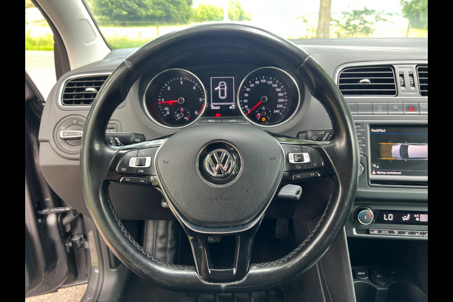 Volkswagen Polo 1.4 TDI Comfortline| Cruise + Clima + Navi