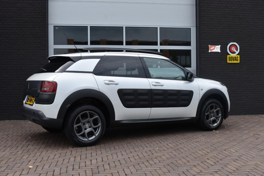 Citroën C4 Cactus 1.2 PureTech One-Tone | Panodak | Navi | Incl. garantie