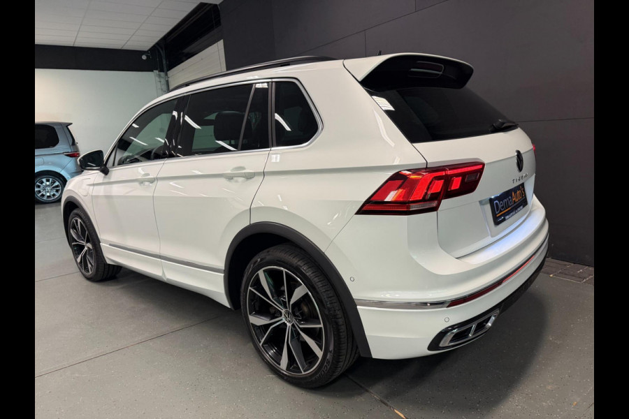 Volkswagen Tiguan 1.4 TSI eHybrid 2XR-LINE PANO/NAVI/V-COCKPIT/DAB/CARPLAY/H-UP/CAM///