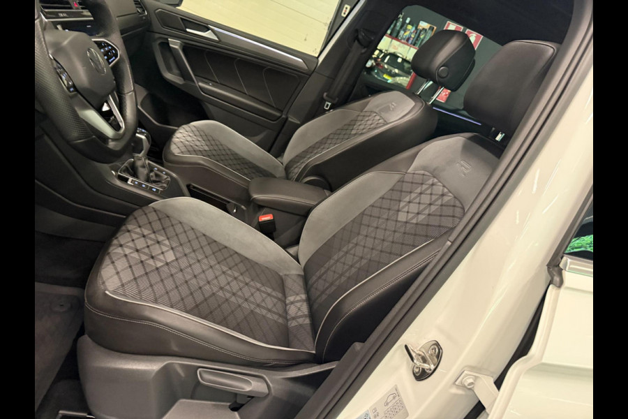 Volkswagen Tiguan 1.4 TSI eHybrid 2XR-LINE PANO/NAVI/V-COCKPIT/DAB/CARPLAY/H-UP/CAM///