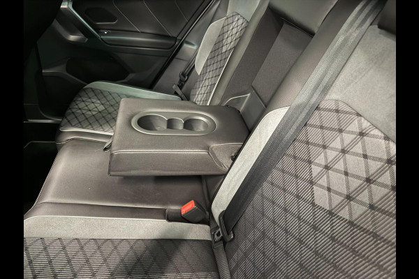 Volkswagen Tiguan 1.4 TSI eHybrid 2XR-LINE PANO/NAVI/V-COCKPIT/DAB/CARPLAY/H-UP/CAM///