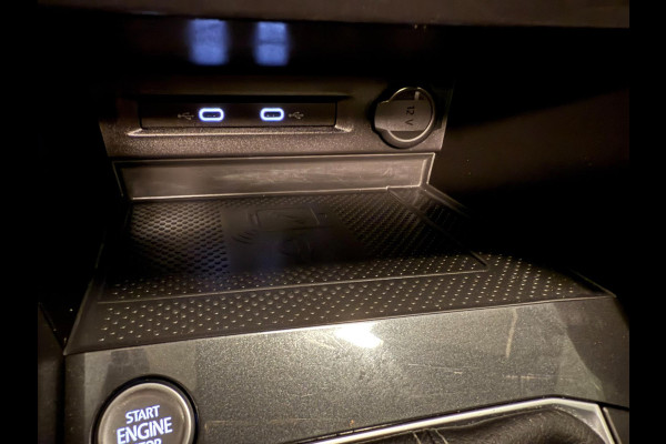 Volkswagen Tiguan 1.4 TSI eHybrid 2XR-LINE PANO/NAVI/V-COCKPIT/DAB/CARPLAY/H-UP/CAM///