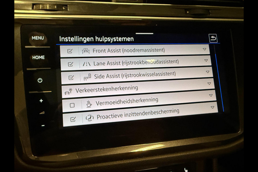Volkswagen Tiguan 1.4 TSI eHybrid 2XR-LINE PANO/NAVI/V-COCKPIT/DAB/CARPLAY/H-UP/CAM///
