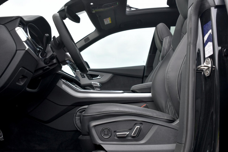 Audi Q8 60 TFSI e quattro Pro Line S Competition. BTW, RS Zetels, Pano, HUD, Laser, B&O, 360 3D, Trekh, Memory, ACC, Keyless, 23"!