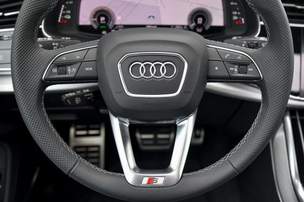 Audi Q8 60 TFSI e quattro Pro Line S Competition. BTW, RS Zetels, Pano, HUD, Laser, B&O, 360 3D, Trekh, Memory, ACC, Keyless, 23"!
