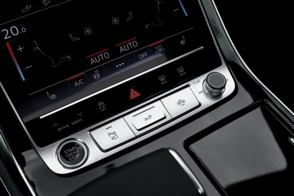 Audi Q8 60 TFSI e quattro Pro Line S Competition. BTW, RS Zetels, Pano, HUD, Laser, B&O, 360 3D, Trekh, Memory, ACC, Keyless, 23"!
