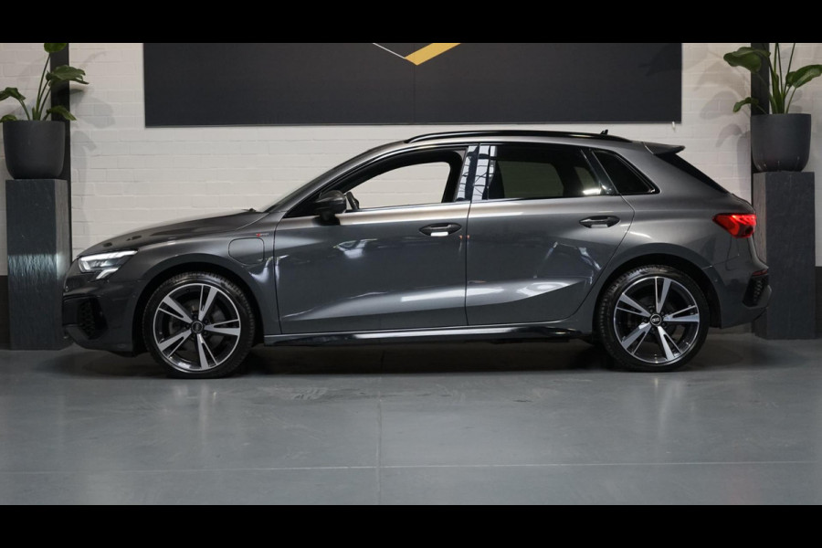 Audi A3 Sportback 40 TFSIe 3x S-Line BLACK OPTIK-AUTOMAAT-ACC-AMBIANCE-CAMERA-DRIVE SELECT-KEYLESS-MATRIX-NAVIGATIE-STOELVERWARMIN