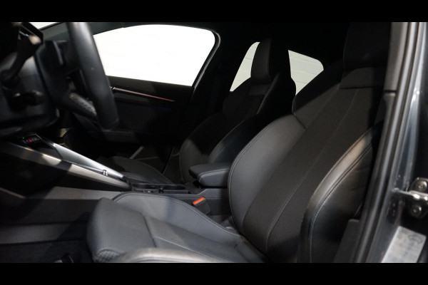 Audi A3 Sportback 40 TFSIe 3x S-Line BLACK OPTIK-AUTOMAAT-ACC-AMBIANCE-CAMERA-DRIVE SELECT-KEYLESS-MATRIX-NAVIGATIE-STOELVERWARMIN