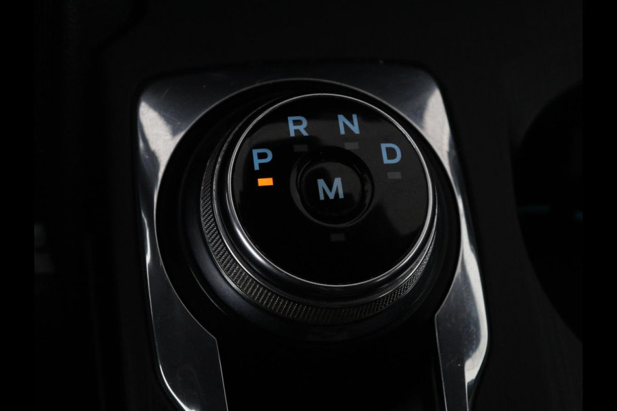 Ford Focus 1.5 EcoBoost ST Line X | Camera | Carplay | Trekhaak | Full LED | Navigatie | Keyless | Digital Cockpit | Climate control | Parkeerhulp | Cruise control