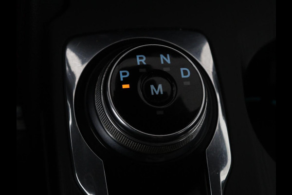 Ford Focus 1.5 EcoBoost ST Line X | Camera | Carplay | Trekhaak | Full LED | Navigatie | Keyless | Digital Cockpit | Climate control | Parkeerhulp | Cruise control