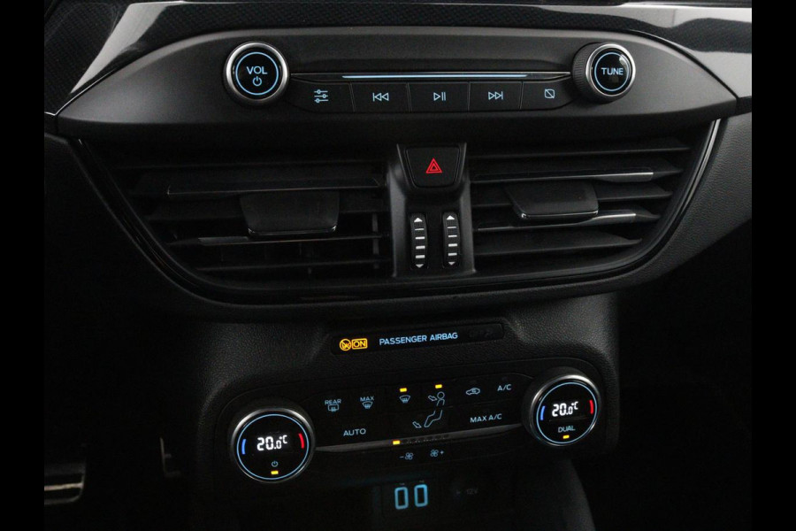 Ford Focus 1.5 EcoBoost ST Line X | Camera | Carplay | Trekhaak | Full LED | Navigatie | Keyless | Digital Cockpit | Climate control | Parkeerhulp | Cruise control