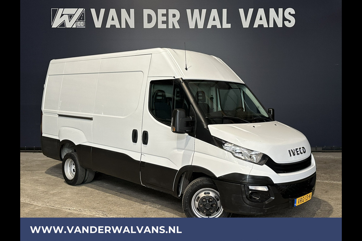 Iveco Daily 35C14V 136pk L2H2 Dubbel Lucht Euro6 Airco | 3500kg trekhaak | Cruisecontrol | Chauffeursstoel Bijrijdersbank Iveco Daily 35C14V 136pk L2H2 Dubbel Lucht Euro6 Airco | 3500kg trekhaak | Cruisecontrol | Chauffeursstoel Bijrijdersbank