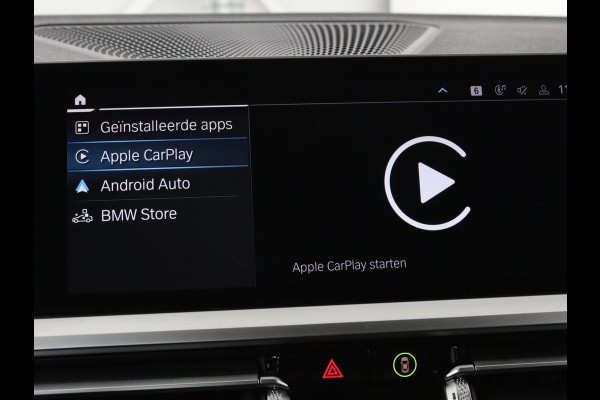 BMW 3-serie 330e Sport Line | Stoelverwarming | Half leder | Carplay | Sportstoelen | Live Cockpit | Sfeerverlichting | Navigatie | Full LED
