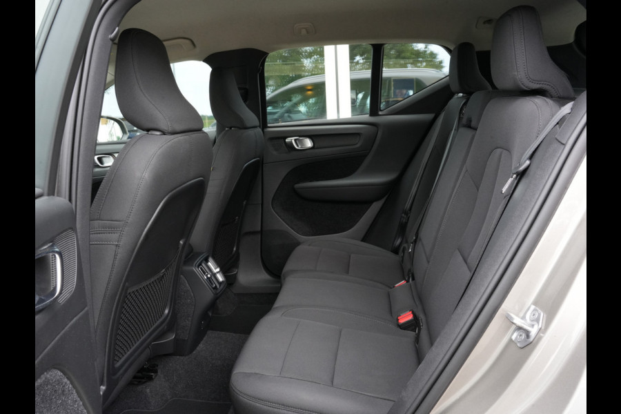 Volvo XC40 1.5 T2 Business Pro