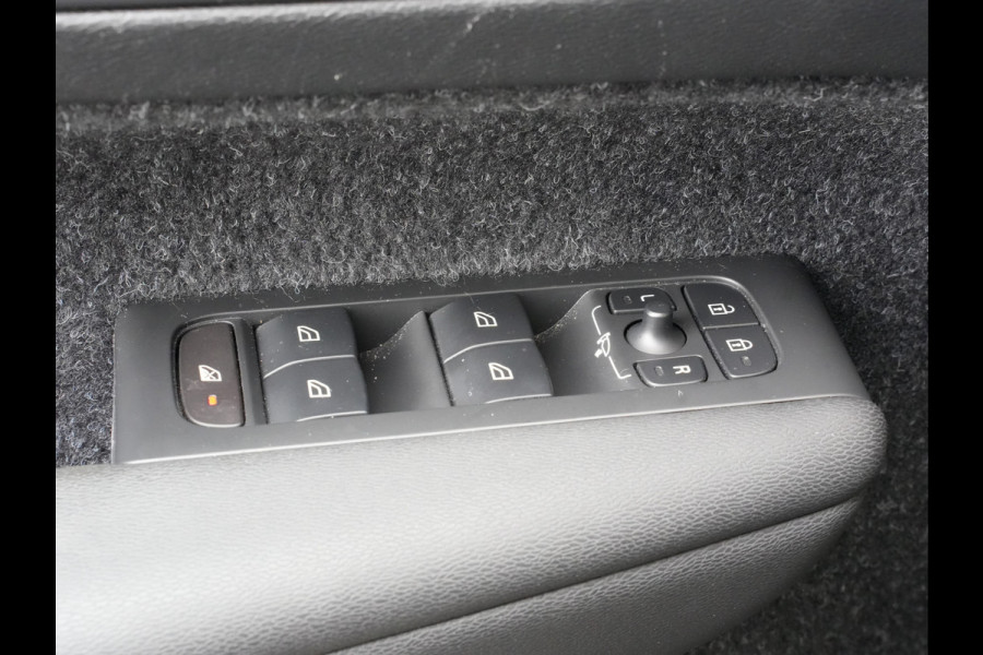 Volvo XC40 1.5 T2 Business Pro