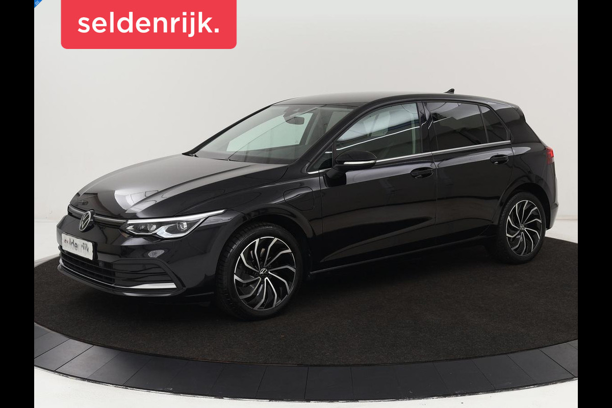 Volkswagen Golf 1.4 eHybrid Style | Stoelverwarming | Carplay | Sfeerverlichting | Navigatie | Full LED | Standkachel | Massage | Adaptive cruise | Memory Volkswagen Golf 1.4 eHybrid Style | Stoelverwarming | Carplay | Sfeerverlichting | Navigatie | Full LED | Standkachel | Massage | Adaptive cruise | Memory