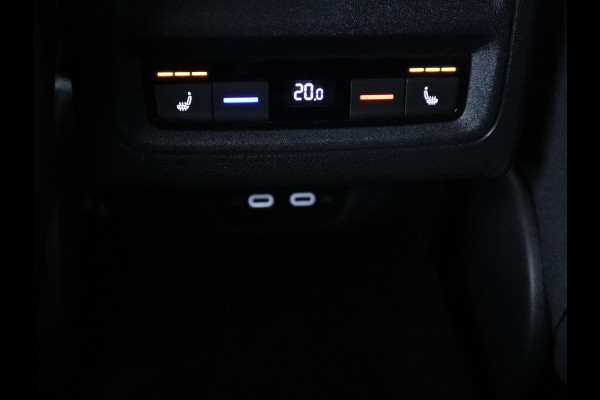 Volkswagen Golf 1.4 eHybrid Style | Stoelverwarming | Carplay | Sfeerverlichting | Navigatie | Full LED | Standkachel | Massage | Adaptive cruise | Memory