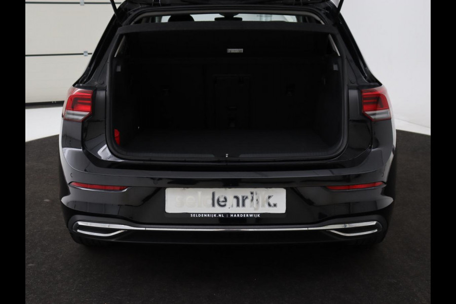 Volkswagen Golf 1.4 eHybrid Style | Stoelverwarming | Carplay | Sfeerverlichting | Navigatie | Full LED | Standkachel | Massage | Adaptive cruise | Memory