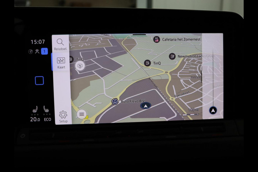 Volkswagen Golf 1.4 eHybrid Style | Stoelverwarming | Carplay | Sfeerverlichting | Navigatie | Full LED | Standkachel | Massage | Adaptive cruise | Memory