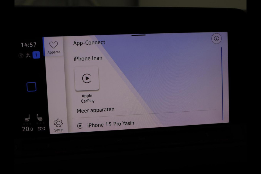 Volkswagen Golf 1.4 eHybrid Style | Stoelverwarming | Carplay | Sfeerverlichting | Navigatie | Full LED | Standkachel | Massage | Adaptive cruise | Memory